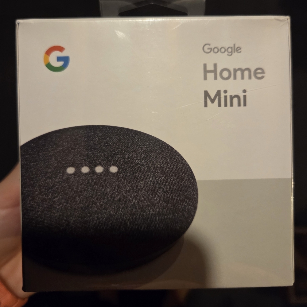 Google Assistant Smart Speaker Box